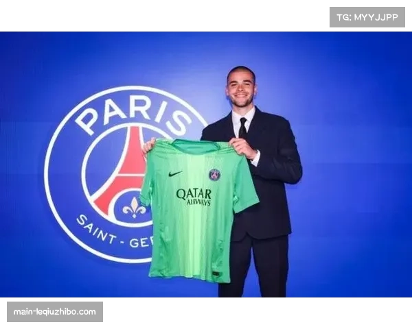 恩里克称需不同风格门将并力挺舍瓦利耶展现独特能力